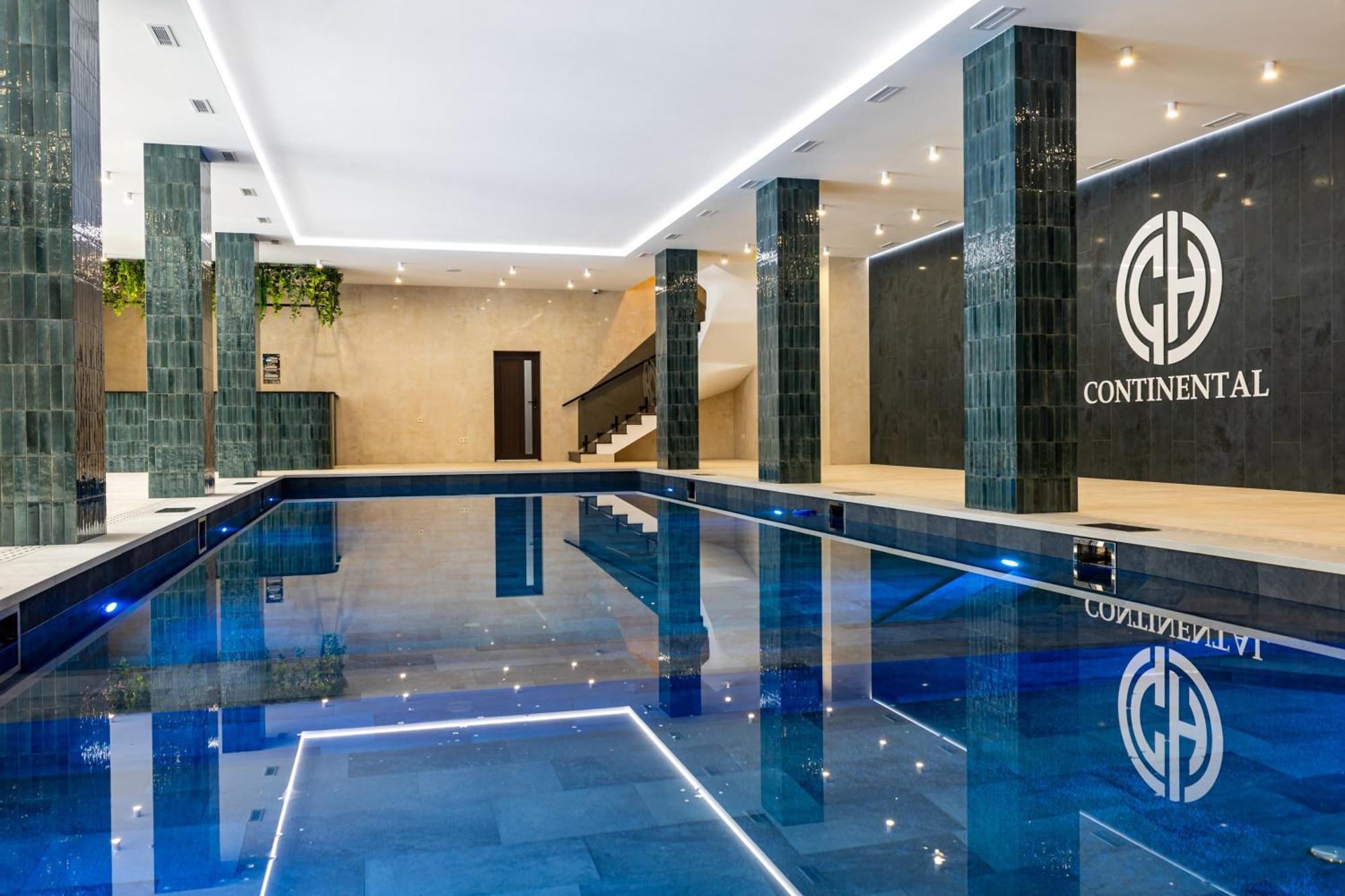 Continental Spa Resort Bukovel Kültér fotó